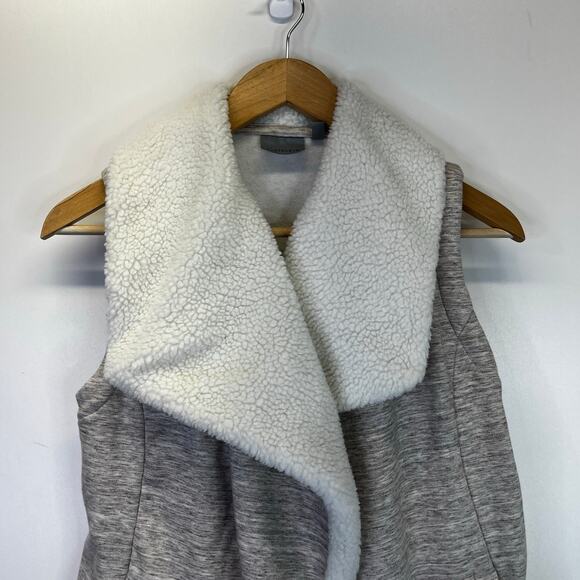 Athleta Apres Anything Sherpa vest gray white - XXS - Picture 3 of 9